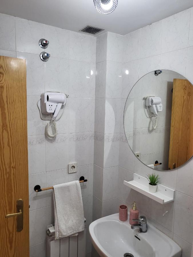 Casa Rural Reyes Nuévalos Eksteriør billede